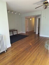 2508 N Kedzie Blvd, Unit 2508-1 in Chicago, IL - Building Photo - Building Photo