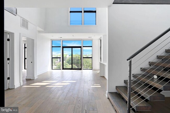 1402 H St NE in Washington, DC - Building Photo - Building Photo