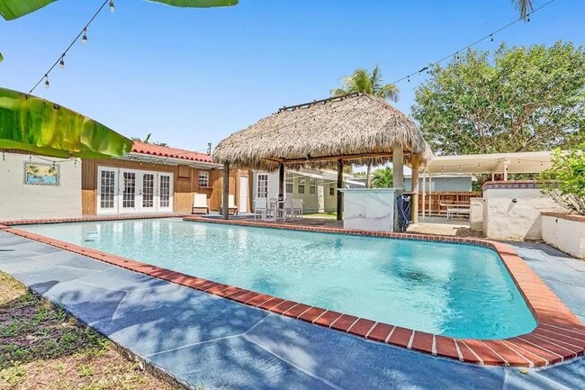 property at 247 SW 5th St