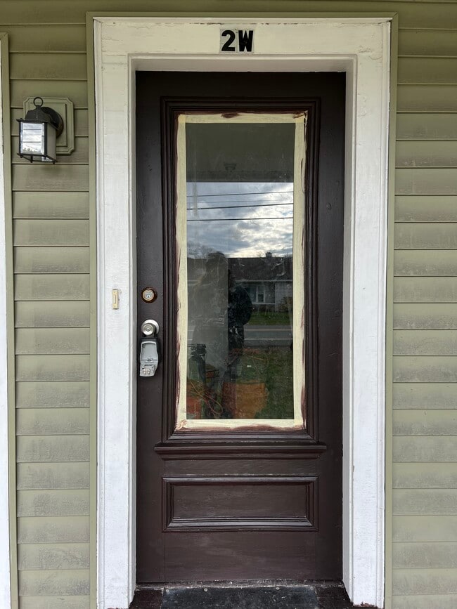 421 NY-146 in Altamont, NY - Building Photo - Building Photo