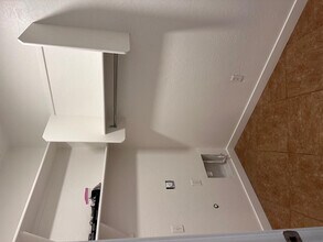 2331 W Branham Ln in Phoenix, AZ - Building Photo - Building Photo