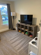 6831 Maryland Ave in Frederick, MD - Foto de edificio - Building Photo