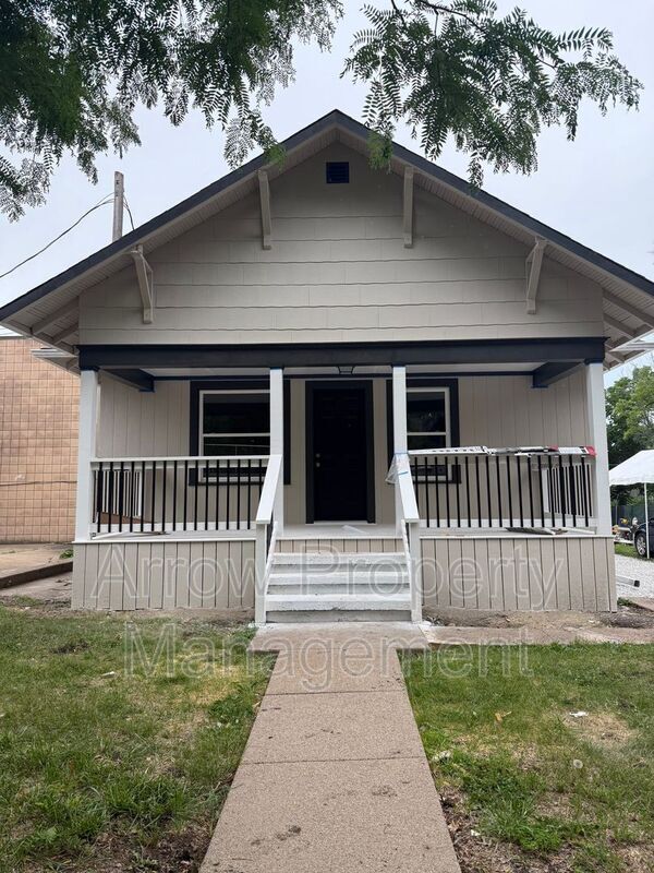 property at 2435 W St