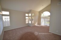 27479 Rosebay Ct in Temecula, CA - Foto de edificio - Building Photo