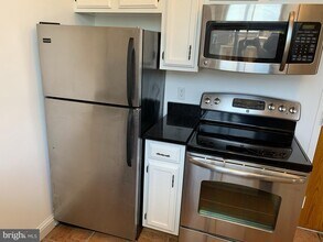 1326 Vermont Ave NW in Washington, DC - Building Photo - Building Photo