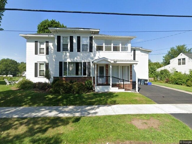 966 Cumberland Ave, Unit 2