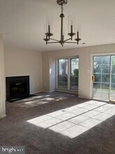 14350 Gringsby Ct in Centreville, VA - Building Photo - Building Photo