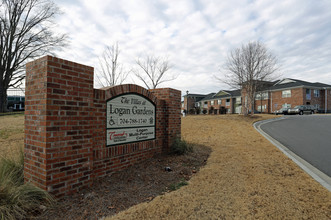 The Villas at Logan Gardens in Concord, NC - Building Photo - Building Photo