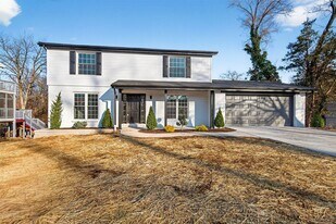 264 Braeshire Dr in Ballwin, MO - Building Photo