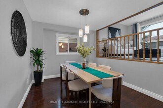 8 Franca Cres in Toronto, ON - Building Photo - Building Photo