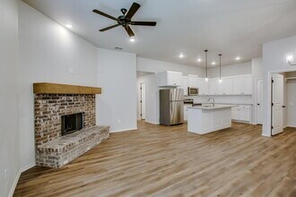 12106 Elkhart Ave in Lubbock, TX - Building Photo - Building Photo