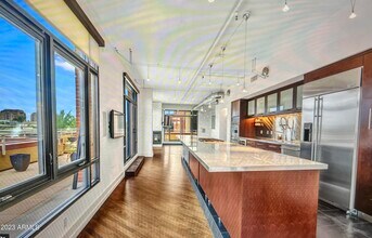 7301 E 3rd Ave, Unit 401 in Scottsdale, AZ - Building Photo - Building Photo