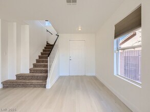 1220 Swanbrooke Dr in Las Vegas, NV - Building Photo - Building Photo