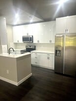 10360 Fox Trail Rd S, Unit 1613 in Royal Palm Beach, FL - Building Photo