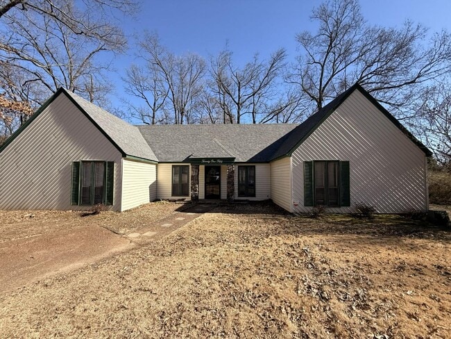 2150 Tramway Pl in Memphis, TN - Building Photo - Building Photo