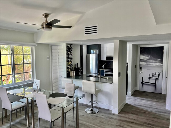 property at 1105 Lake Shore Dr