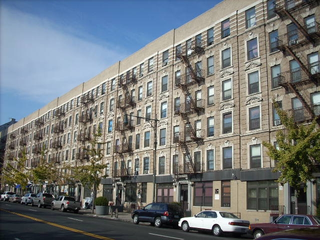 127-129 W 135th St in New York, NY - Building Photo - Building Photo