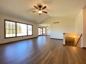 122 Redspire Blvd in Goshen, IN - Building Photo - Building Photo