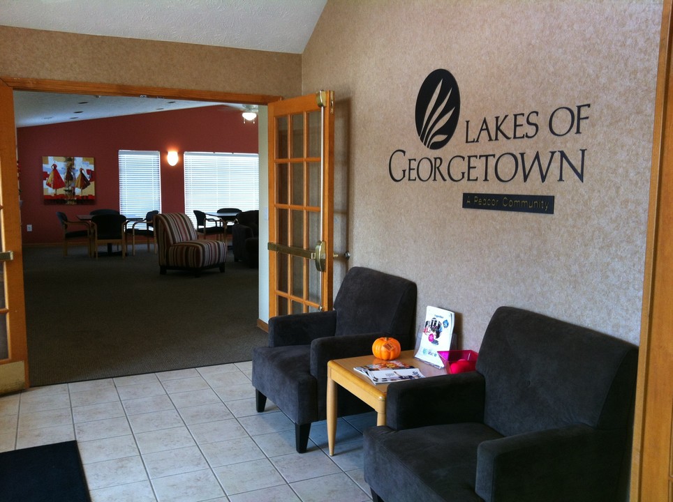 The Lakes of Georgetown in Indianapolis, IN - Building Photo