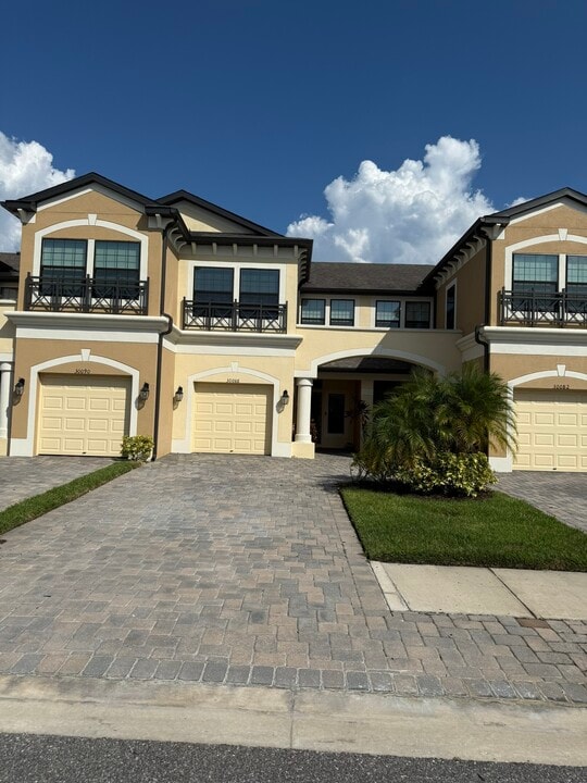 30086 Southwell Ln in Zephyrhills, FL - Building Photo