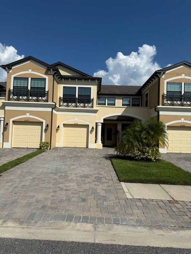 property at 30086 Southwell Ln