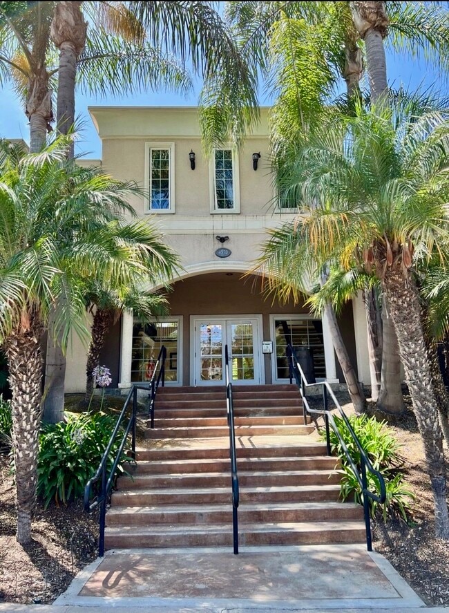 4570 54th St, Unit 219 in San Diego, CA - Building Photo - Building Photo