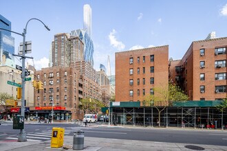 830-840 Ninth Ave in New York, NY - Building Photo - Building Photo