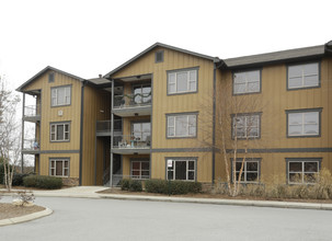 Hayden Place in Chattanooga, TN - Building Photo - Building Photo