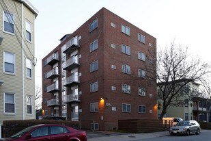 70 Park St in Somerville, MA - Building Photo