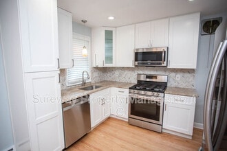 196 Munger Ave in Evesham, NJ - Building Photo - Building Photo