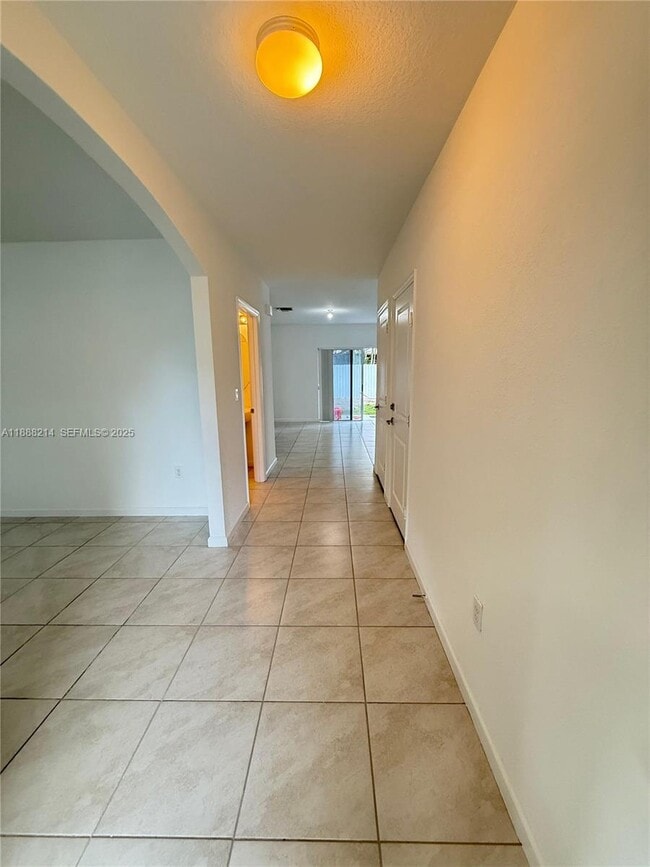 29380 SW 143rd Pl in Homestead, FL - Building Photo - Building Photo