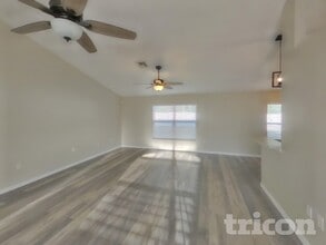 3130 Wiltshire Ave in Spring Hill, FL - Building Photo - Building Photo