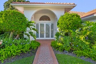 15611 Milan Ct in Wellington, FL - Building Photo - Building Photo