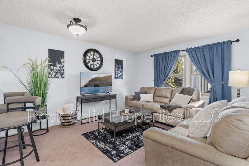 1502 Trent Ct in Cheyenne, WY - Building Photo