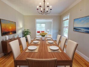 25 Winthrop Rd in Brookline, MA - Building Photo - Building Photo
