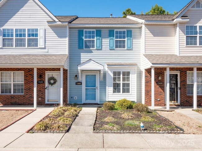 property at 13684 Meade Glen Ct