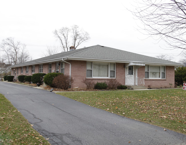 4141 Eastridge Dr in Rockford, IL - Foto de edificio - Building Photo