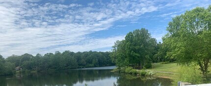 2768 Gatewood Cir, Unit 2651 in Charlottesville, VA - Building Photo - Building Photo