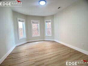 47 Brackett St, Unit 1 in Boston, MA - Building Photo - Building Photo
