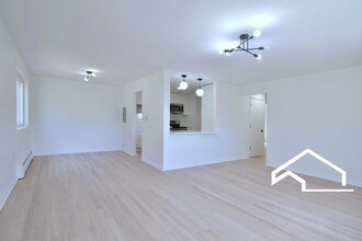 830 Judson Ave, Unit 3W in Evanston, IL - Building Photo - Building Photo