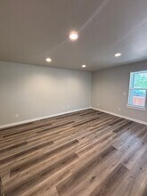 4738 Gebhard Rd-Unit -4738 in Central Point, OR - Building Photo - Building Photo