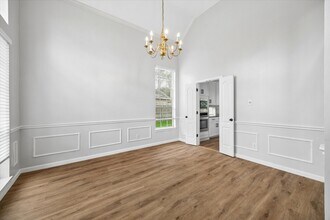 18042 Somerset Knolls Ct in Houston, TX - Building Photo - Building Photo