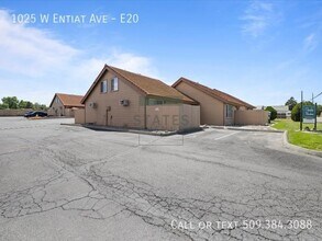 1025 W Entiat Ave in Kennewick, WA - Building Photo - Building Photo