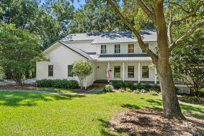 property at 16 Greenbrier Ln