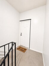 51 N 14th St, Unit 3 in East Orange, NJ - Foto de edificio - Building Photo