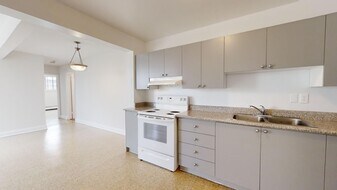 10 Bergamot Ave in Toronto, ON - Building Photo