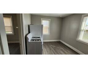306 Alice St in Pittsburgh, PA - Building Photo - Building Photo