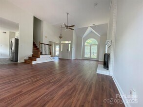 8509 Netherfield Ct in Charlotte, NC - Building Photo - Building Photo