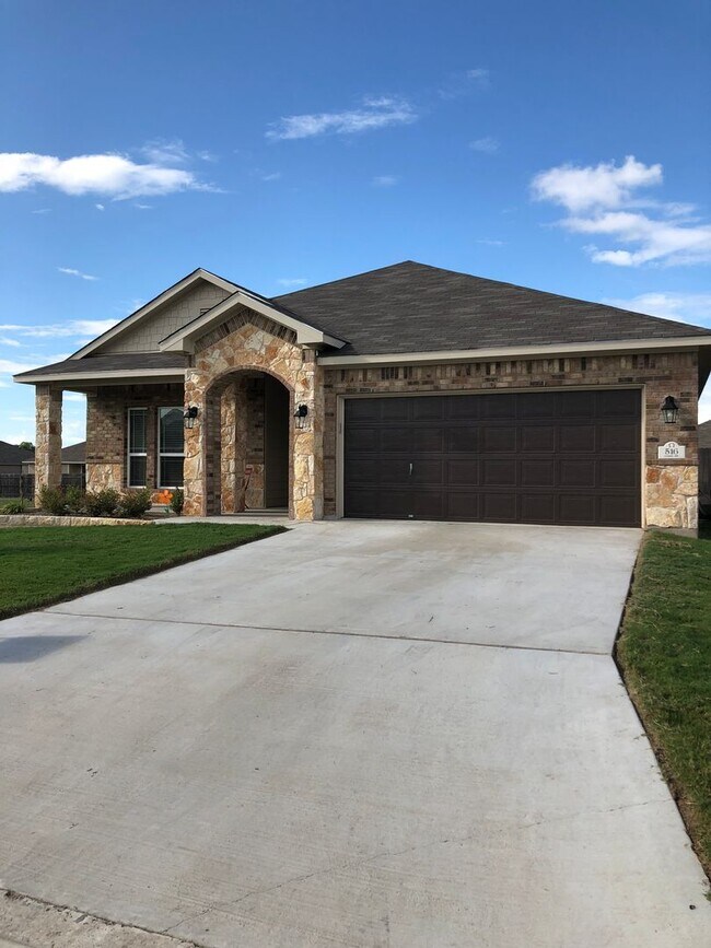 property at 516 Cross Dr.