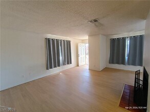 6228 Ilanos Ln in Las Vegas, NV - Building Photo - Building Photo